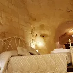 La Dimora Rupestre * Matera