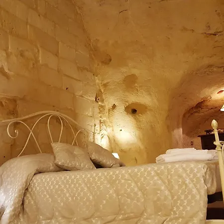 La Dimora Rupestre * Matera